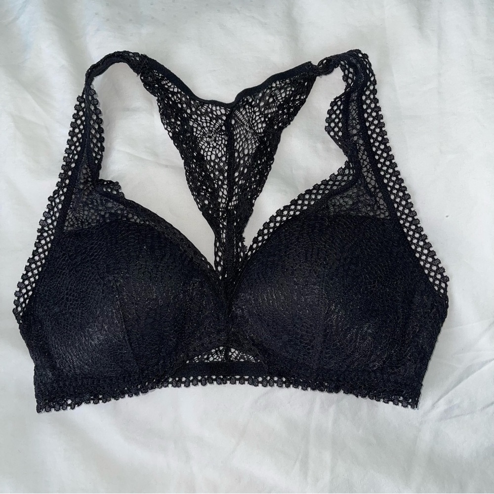 Victoria’s Secret | Black Lace Bralette